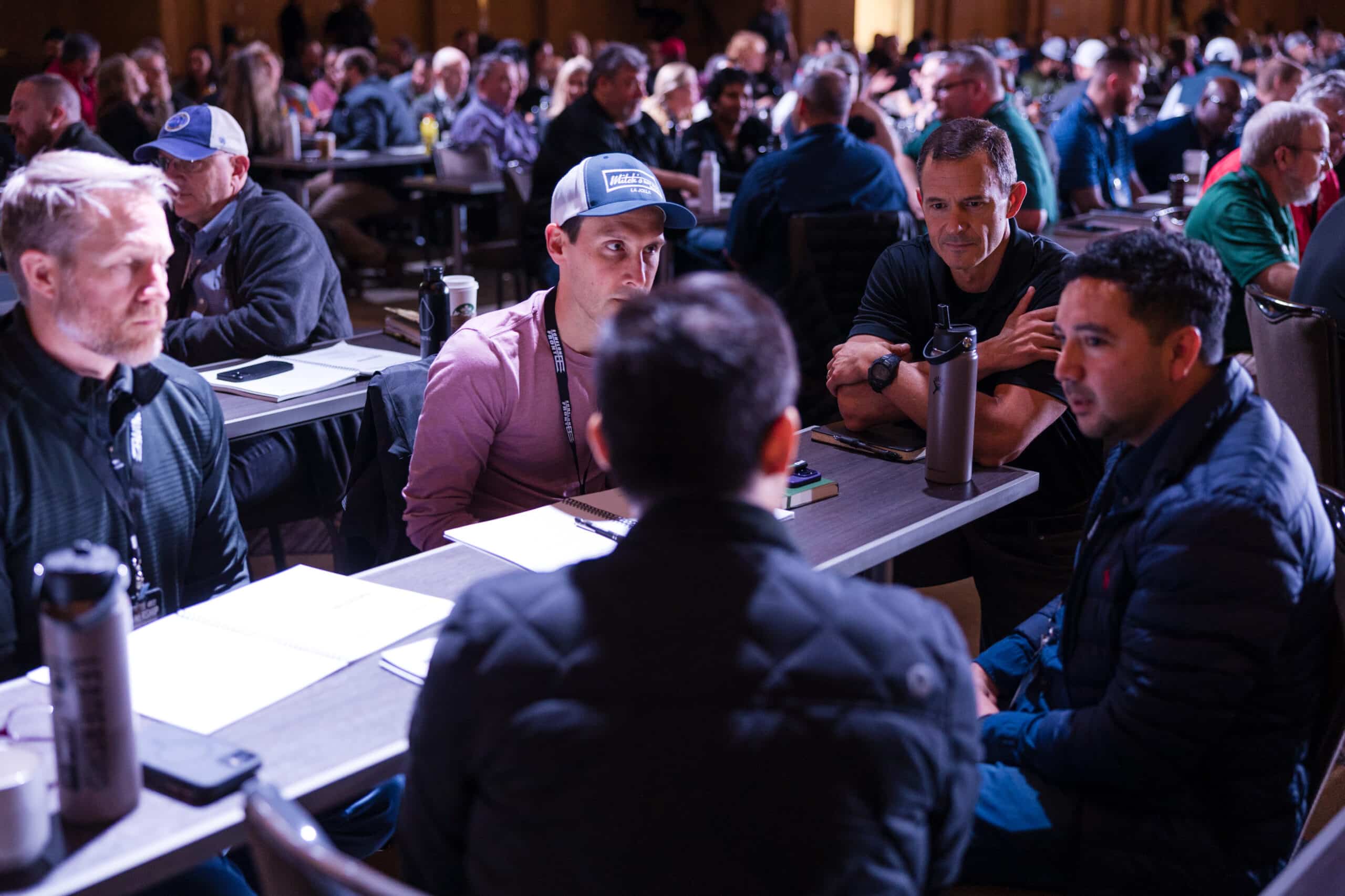 Self-Paced Leadership Training Program presented by Echelon Front to build high-performing teams across any organization